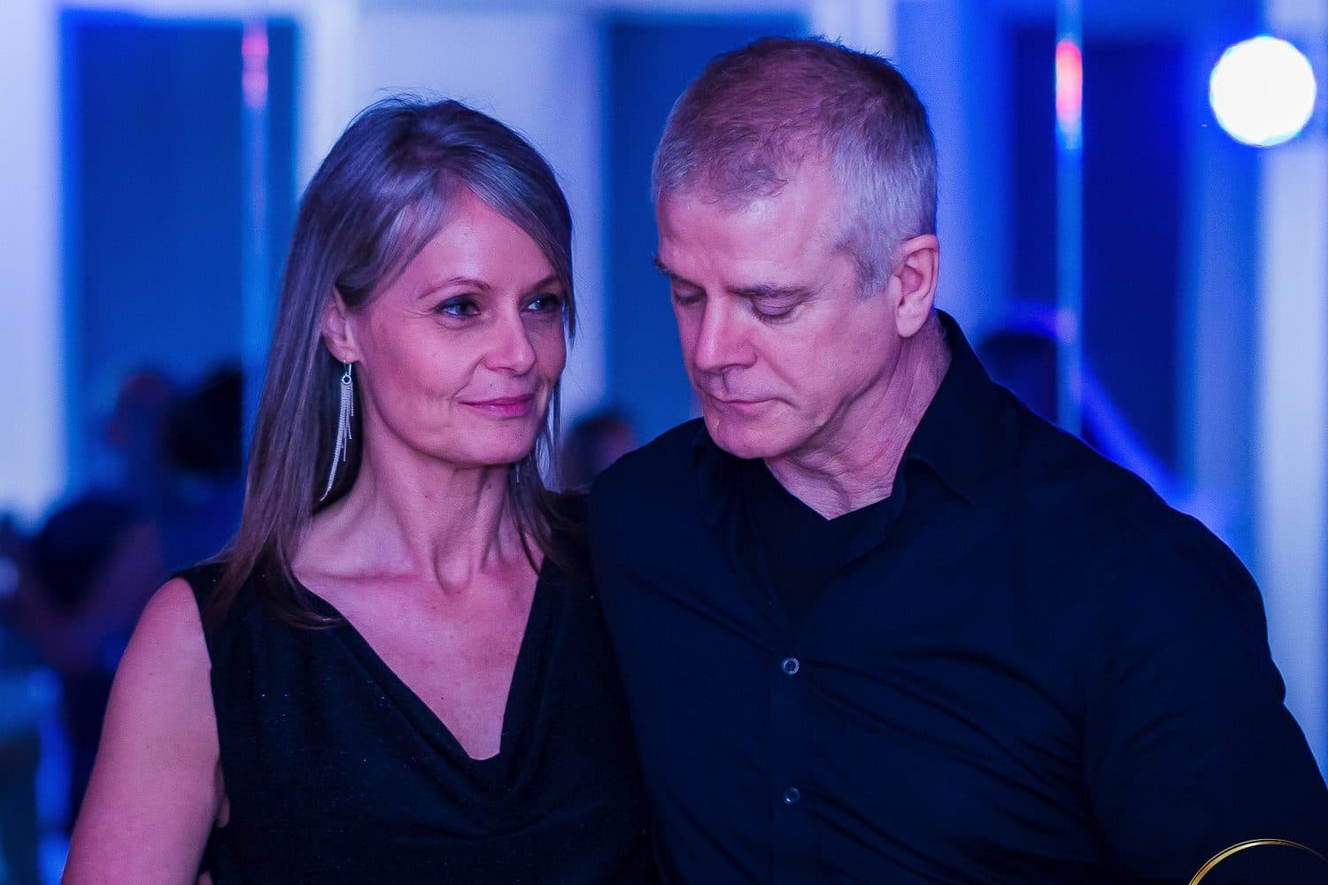 A couple dancing together at a Copenhagen kiz festival