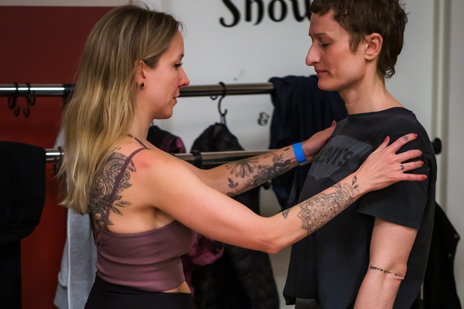 A pair of dancers backstage at a C4flow Events night